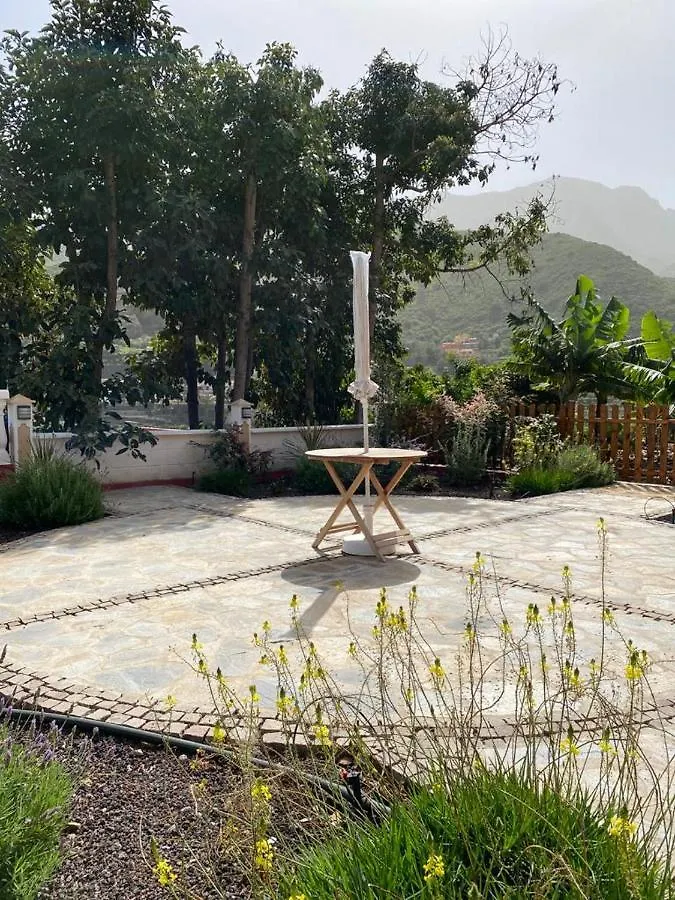 Villa Banana House Hermigua Ferienhaus